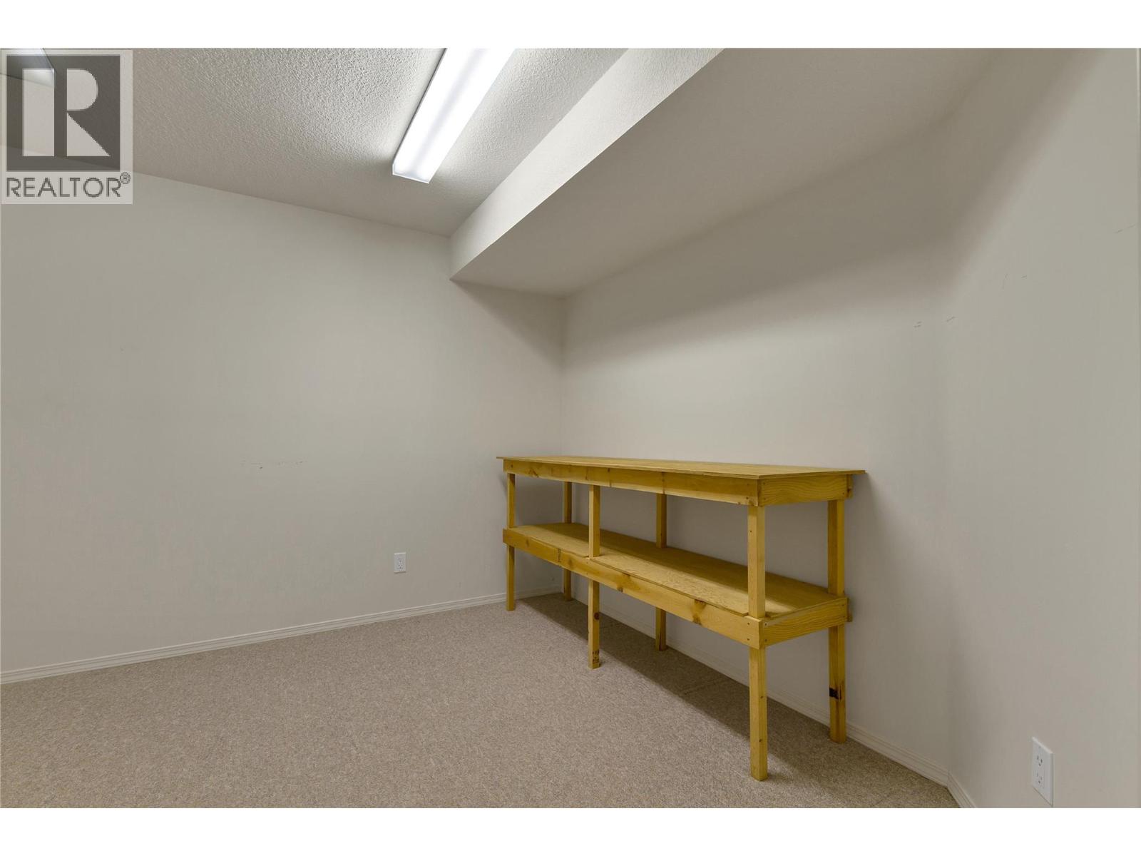 #16 2710 Allenby Way - 28