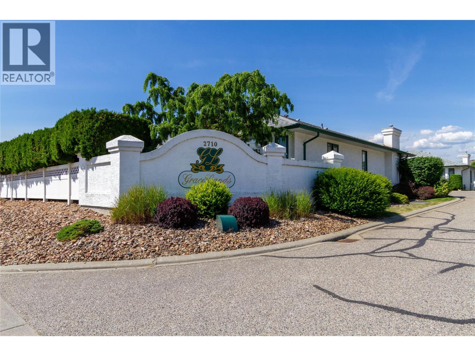 #16 2710 Allenby Way - 36