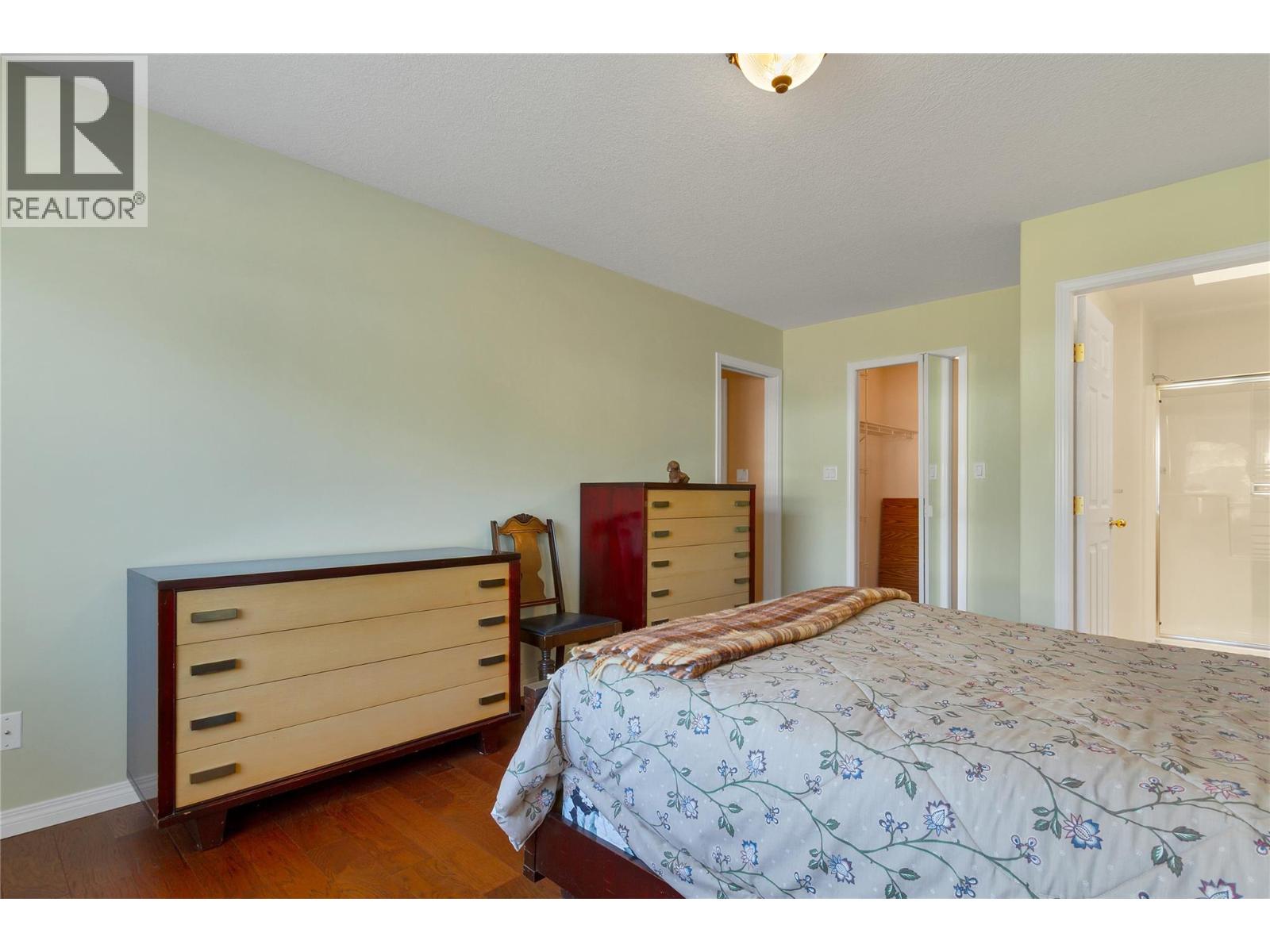 #16 2710 Allenby Way - 21