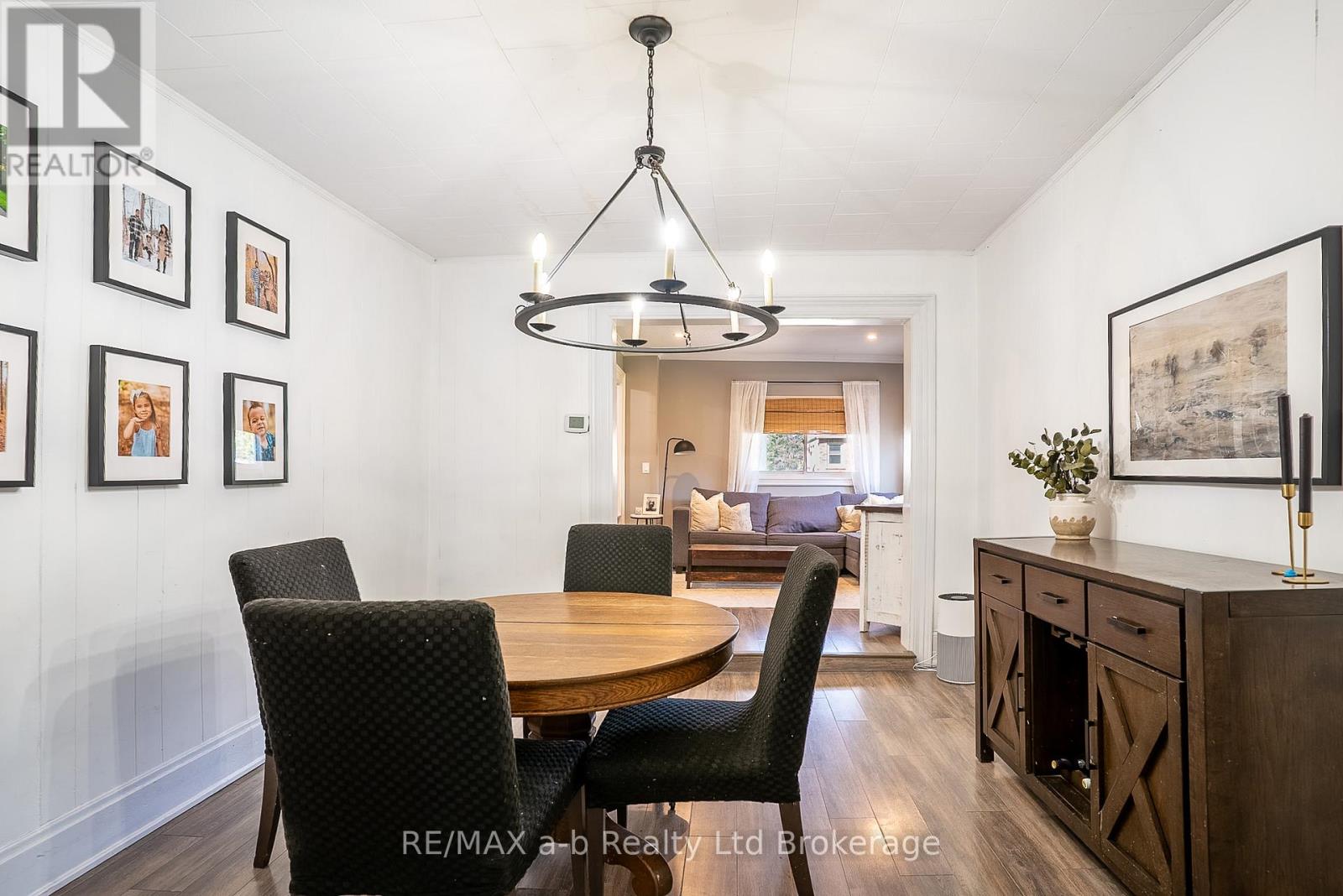 80 STOVER STREET N - 13