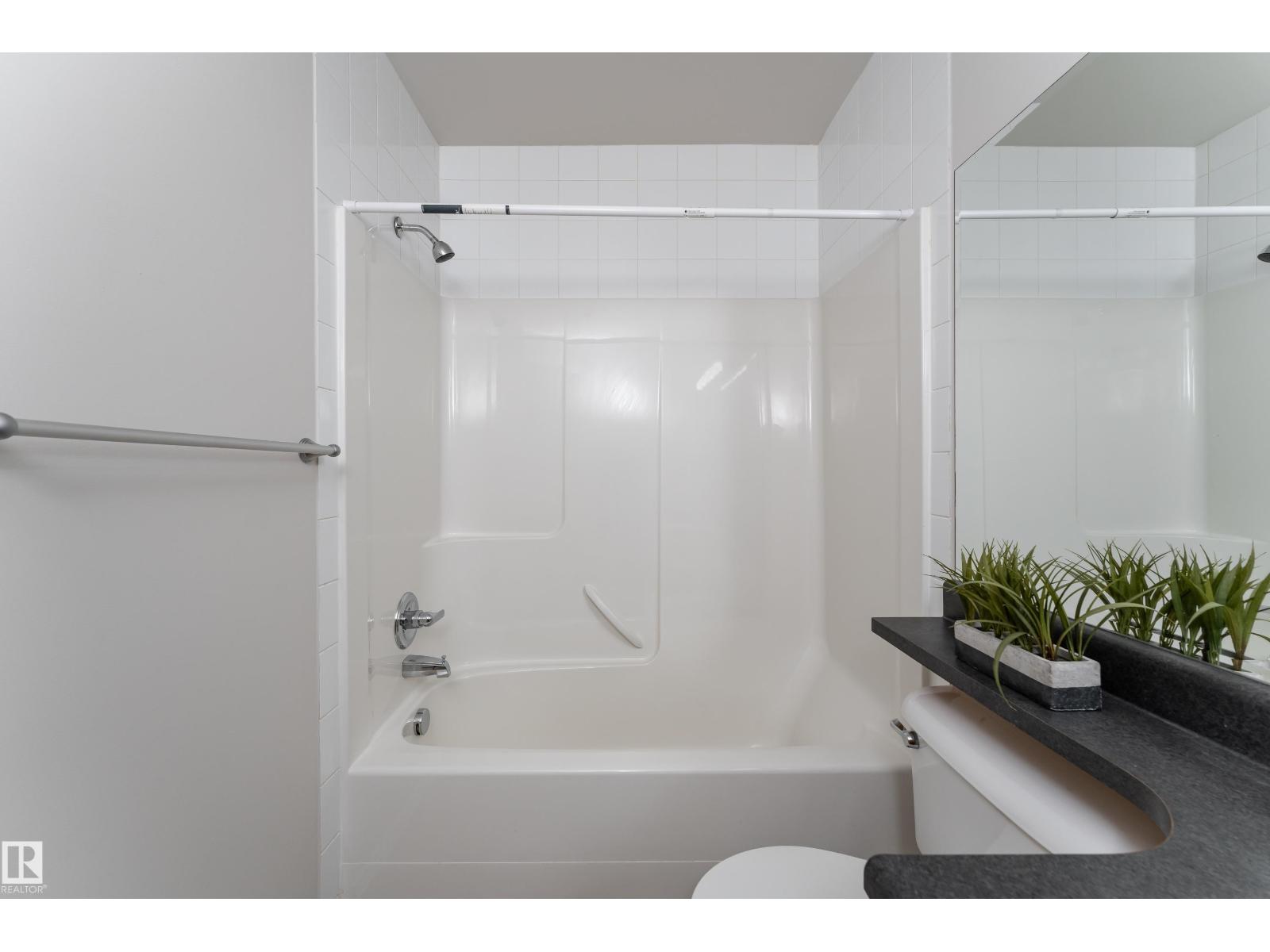 #404 12111 51 AV NW - 25