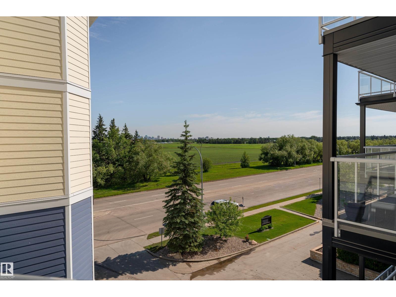 #404 12111 51 AV NW - 29