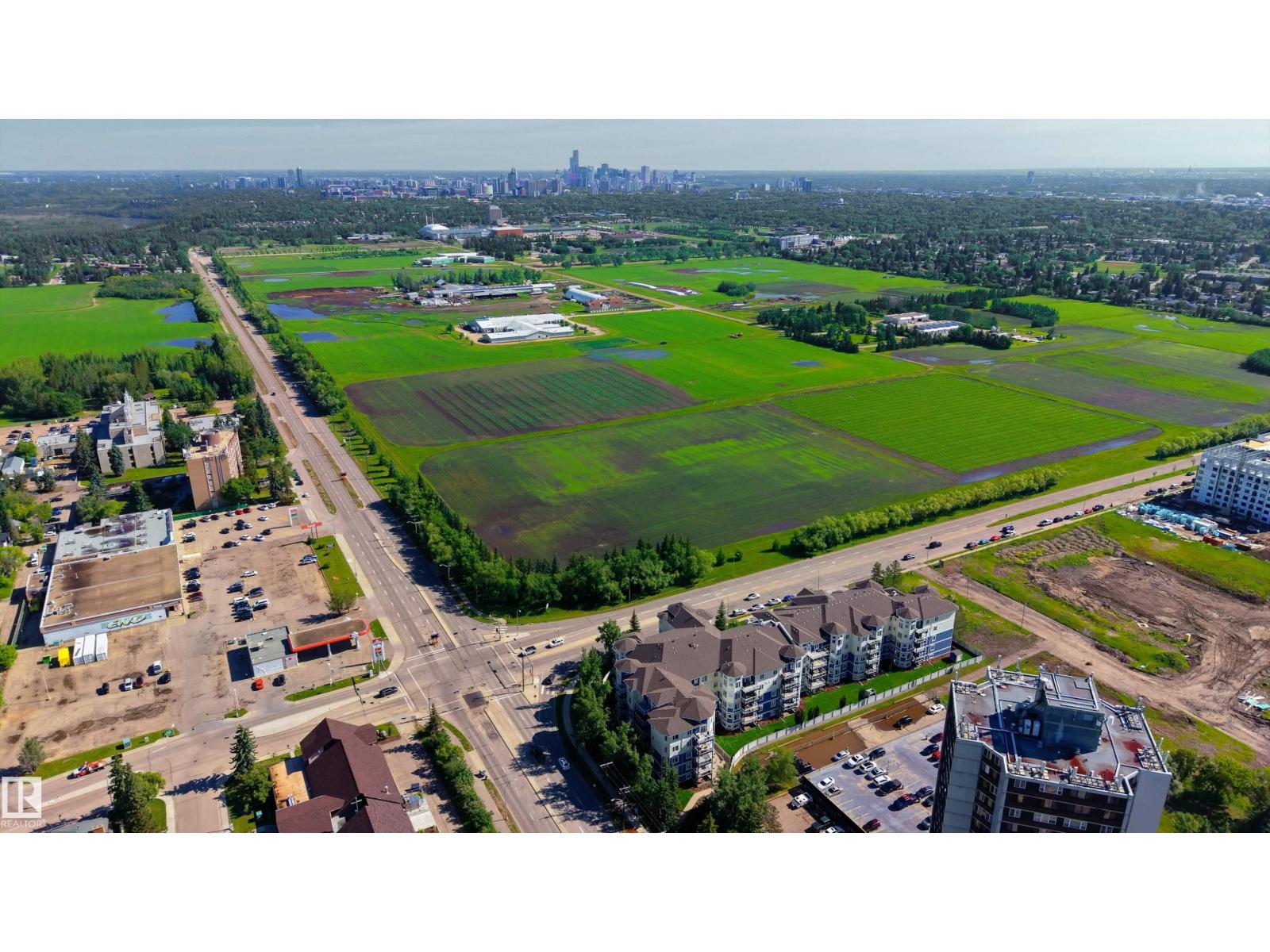 #404 12111 51 AV NW - 46