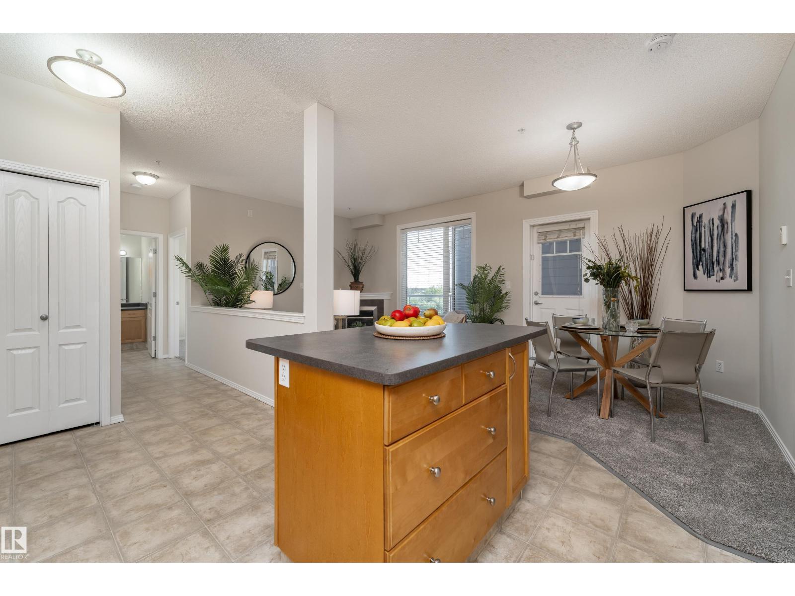 #404 12111 51 AV NW - 5