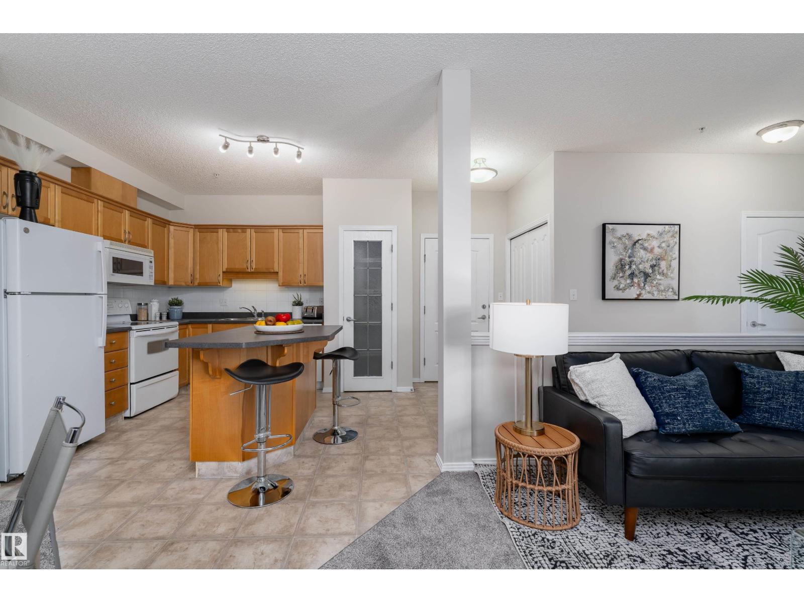 #404 12111 51 AV NW - 6