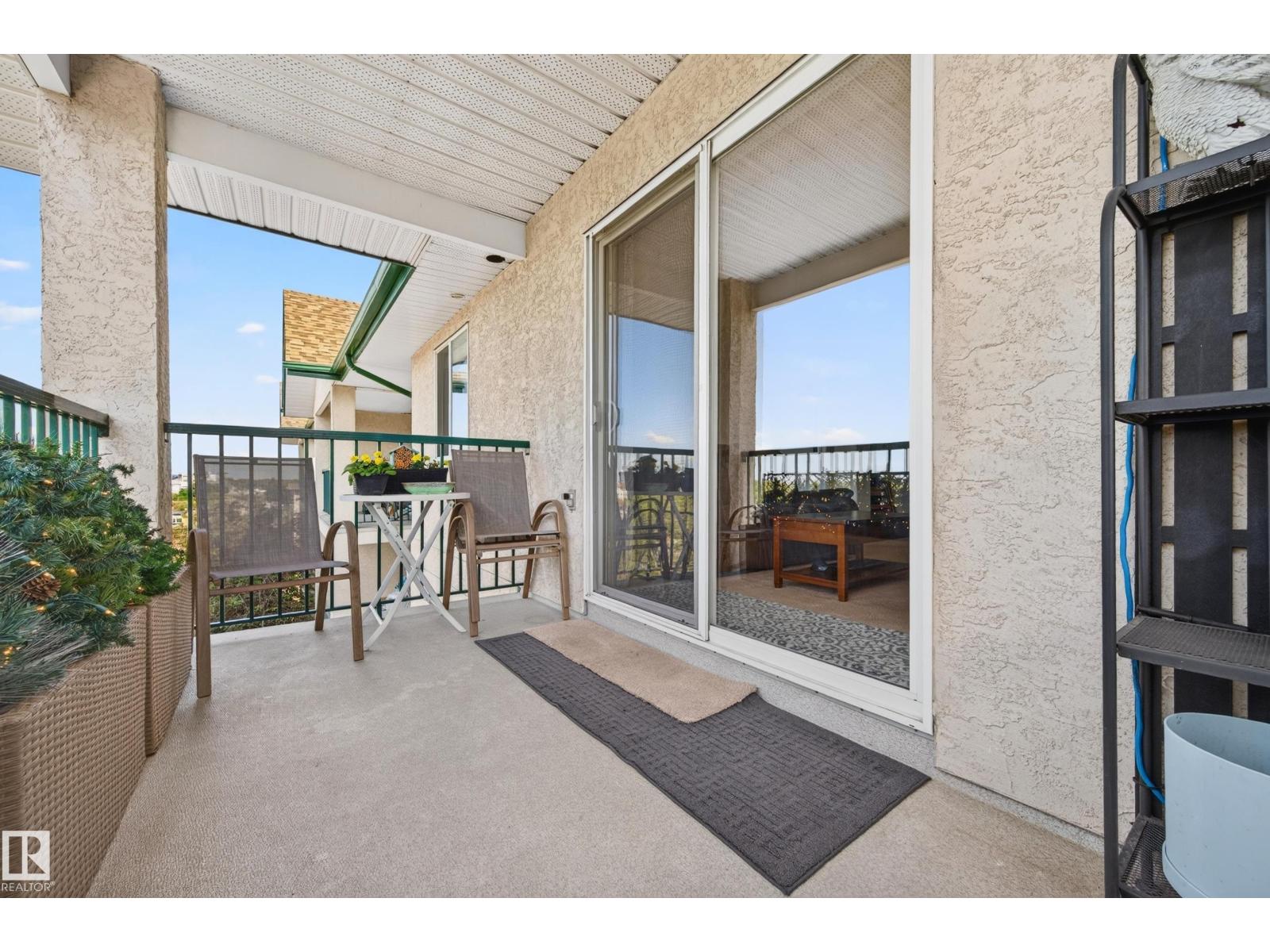 #526 11325 83 ST NW - 12