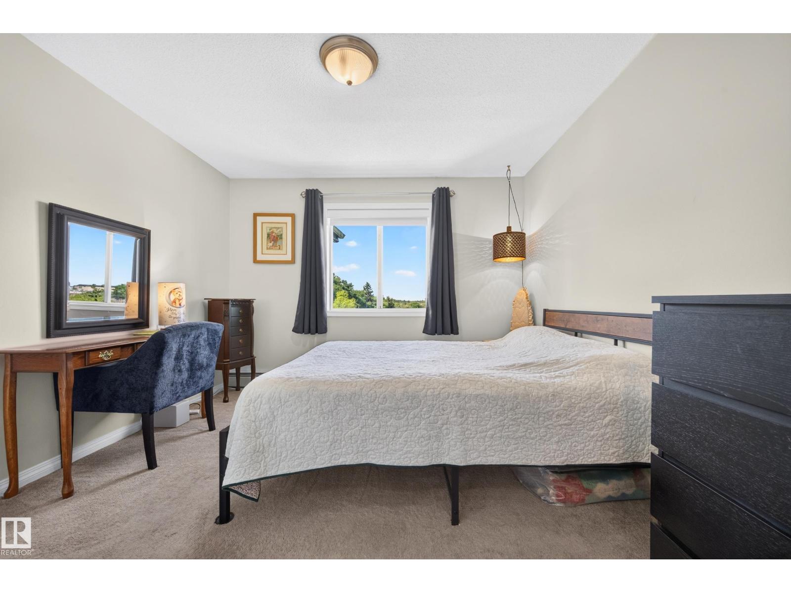 #526 11325 83 ST NW - 6