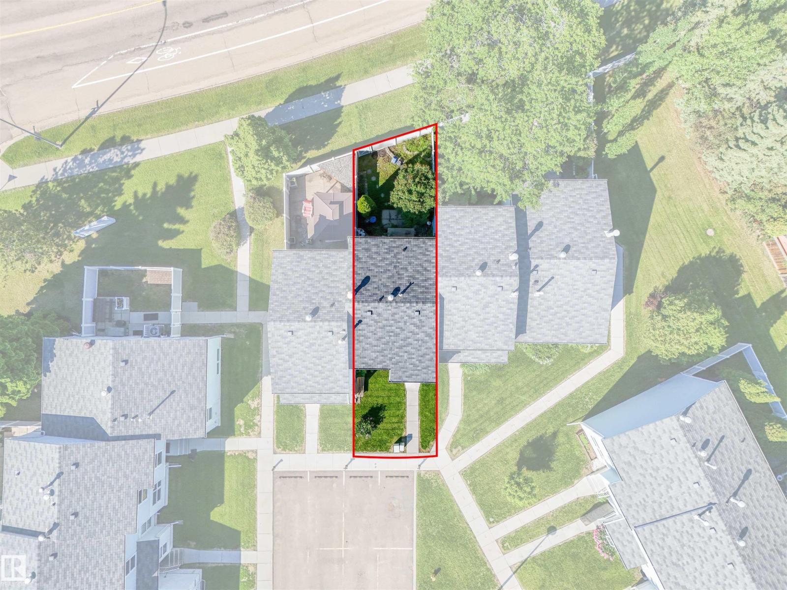 10488 28A AV NW — photo 42