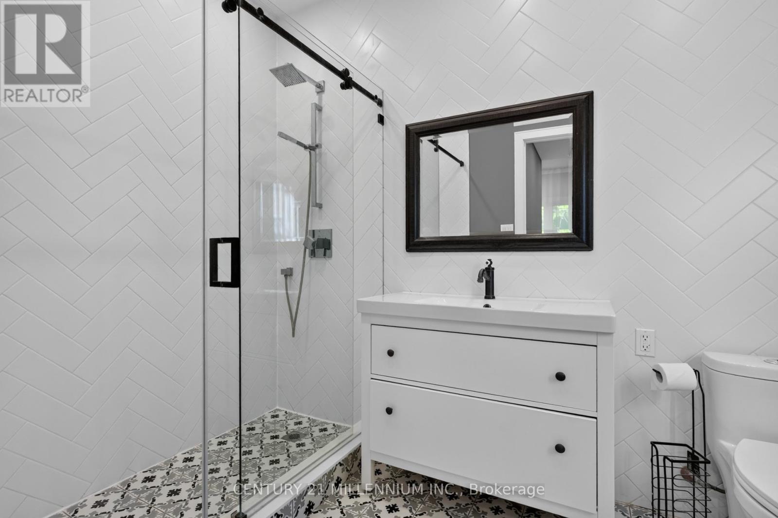 12 LEGATO COURT - 18