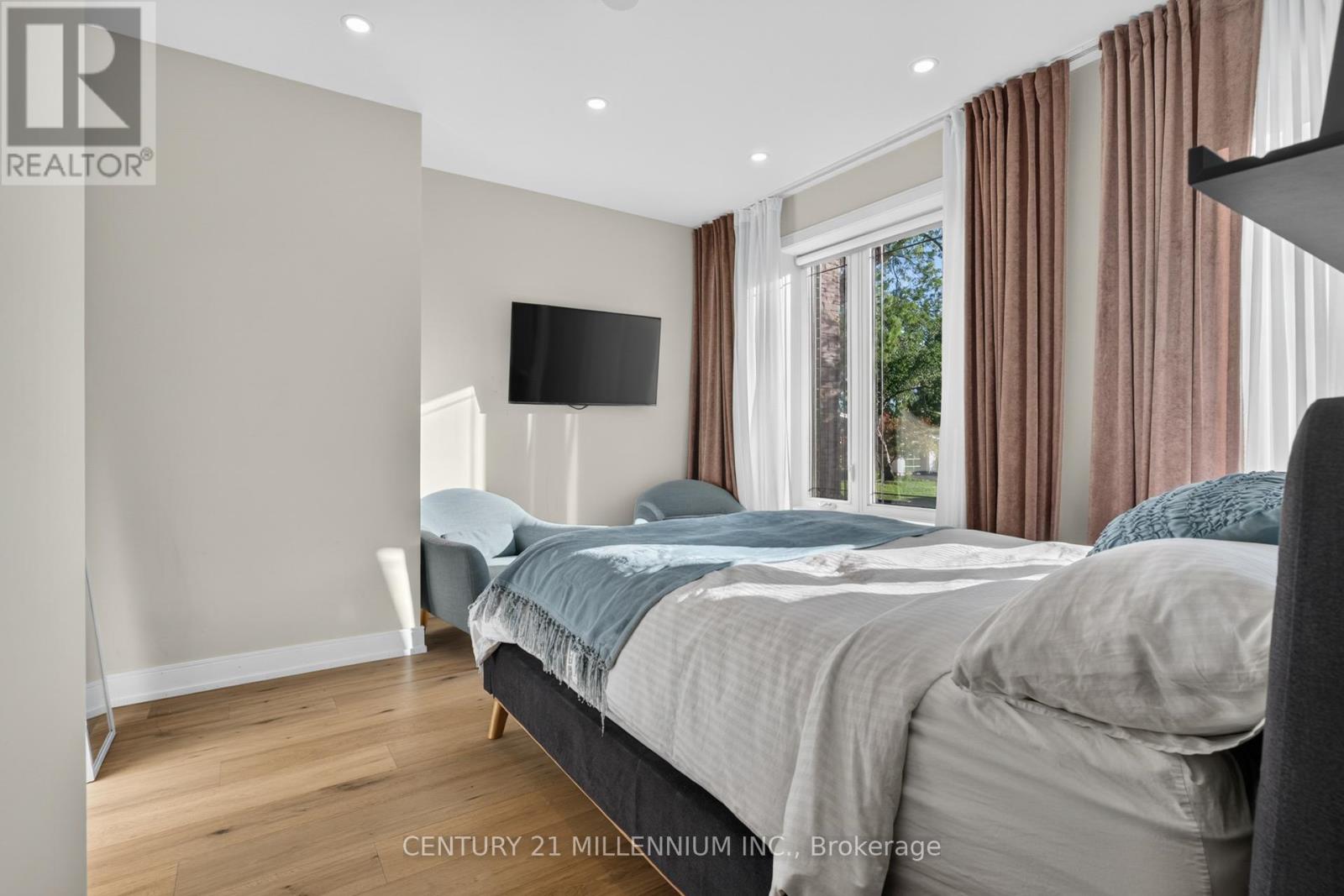 12 LEGATO COURT - 20