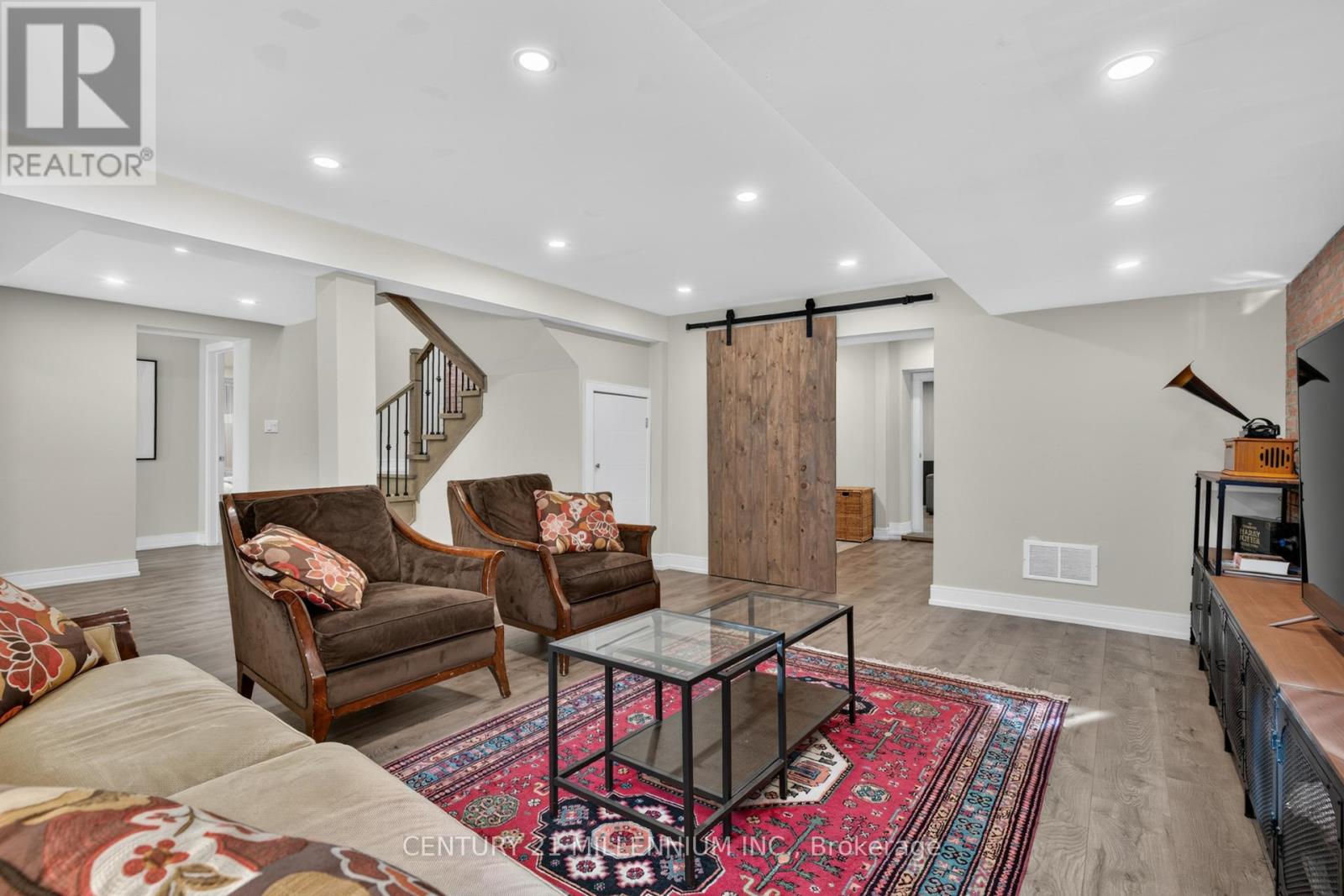 12 LEGATO COURT - 27