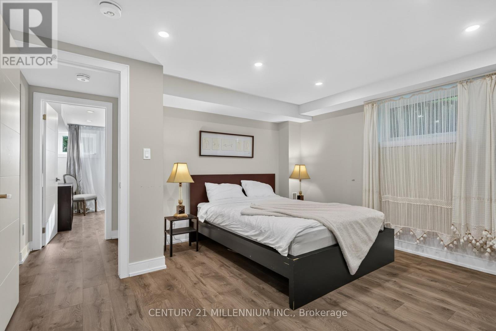 12 LEGATO COURT - 31