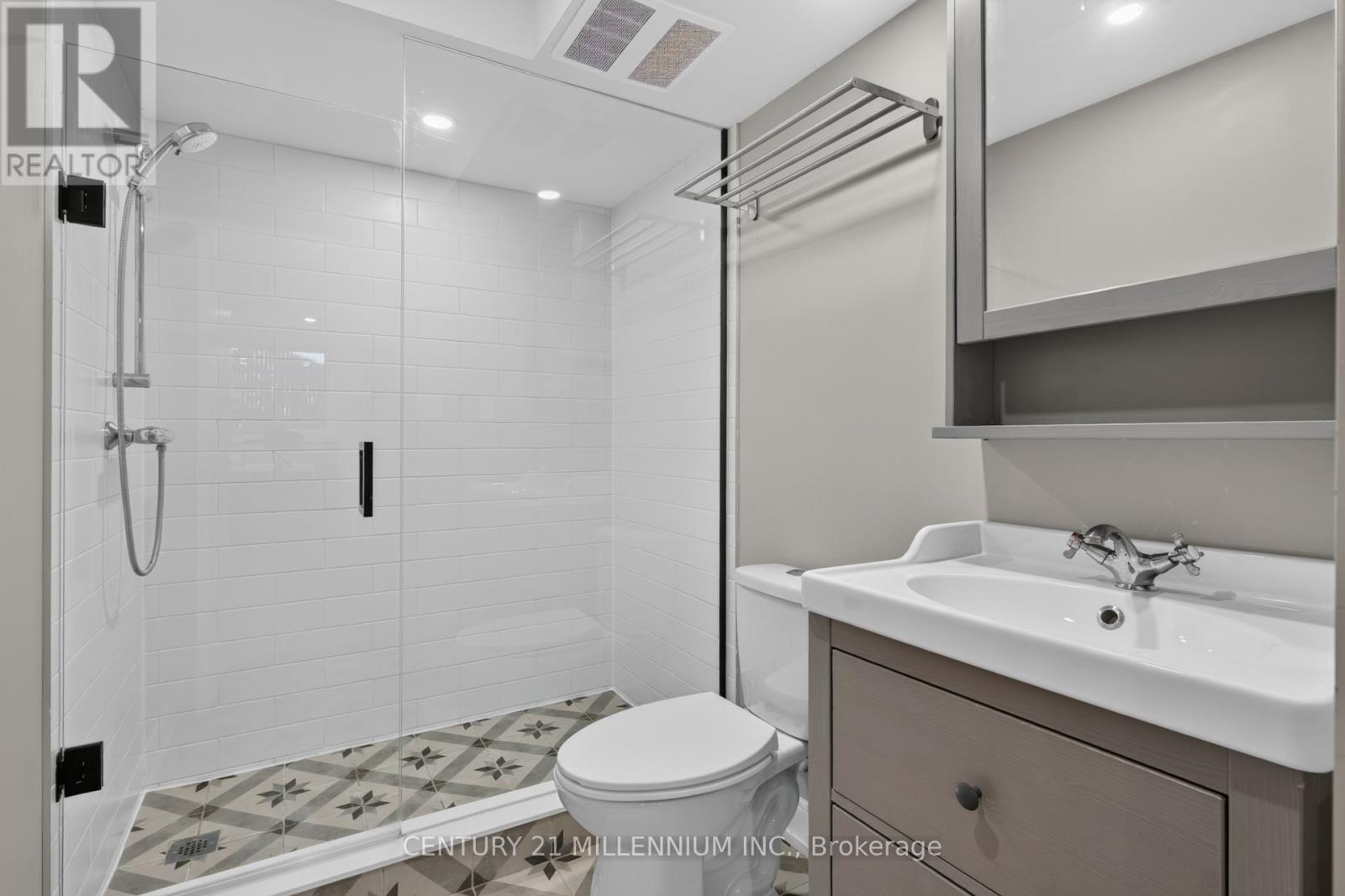 12 LEGATO COURT - 40