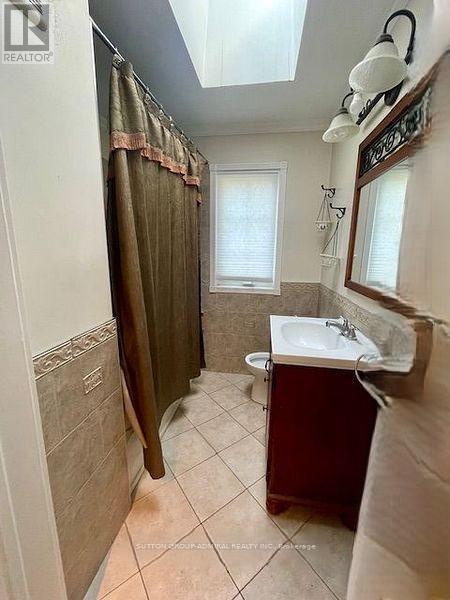 38 FENWOOD HEIGHTS - 12
