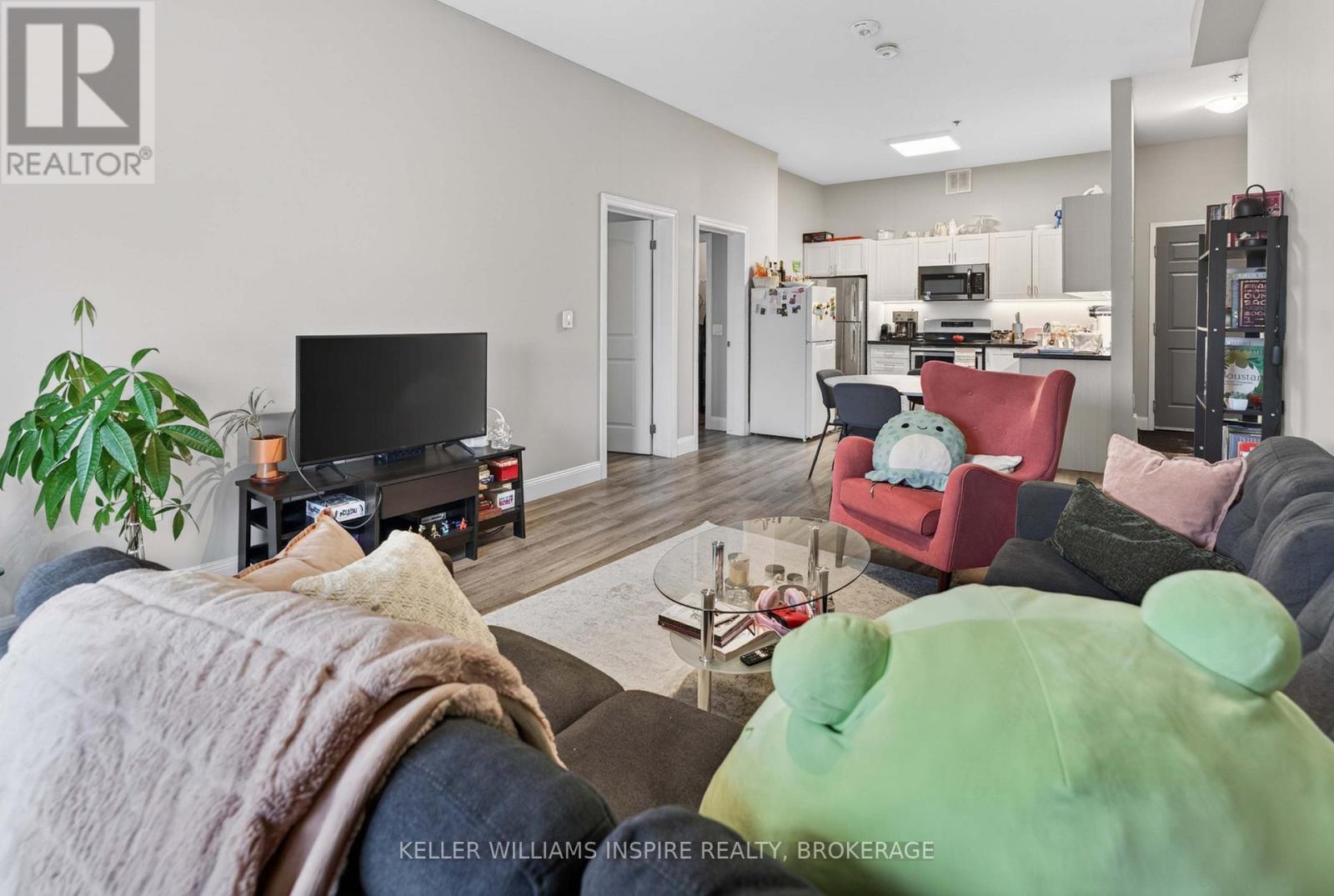 #207 630 PRINCESS STREET - 22