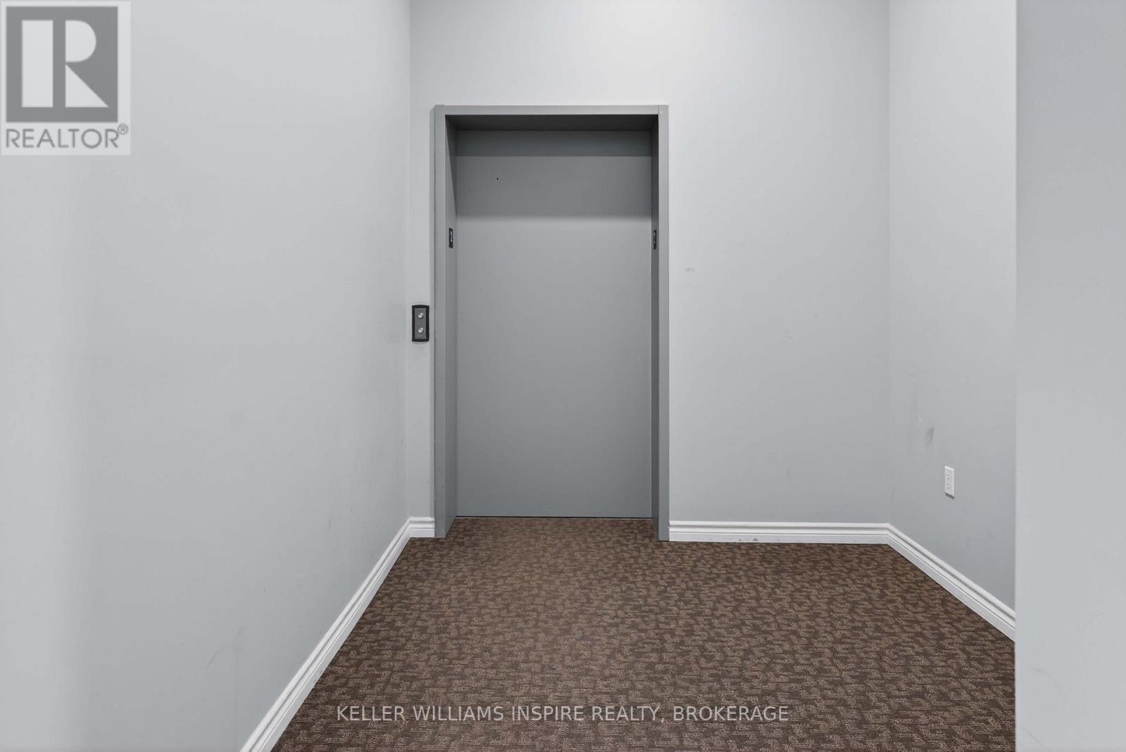 #207 630 PRINCESS STREET - 32