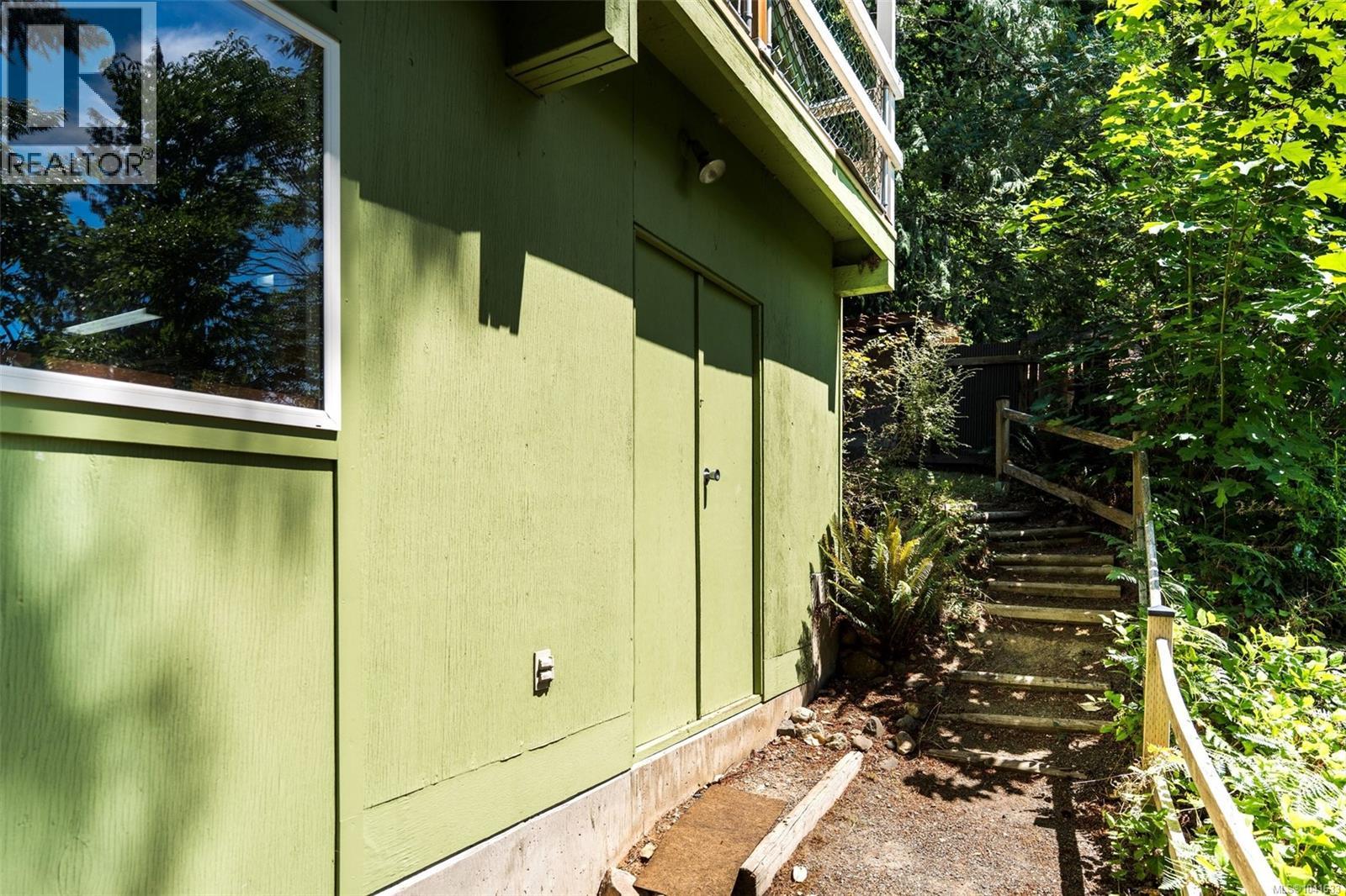 2442 Sommer Lane - 39