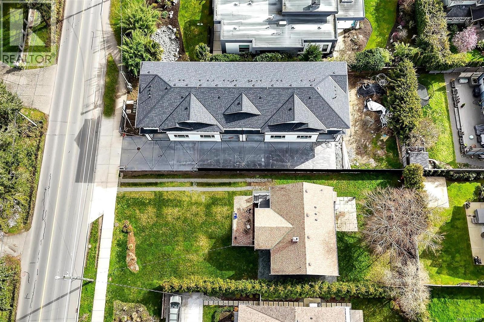#3 1559 Ash Rd - 58