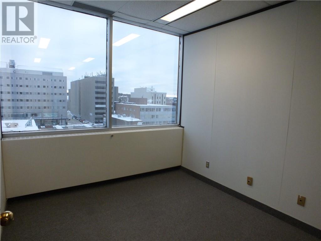 10 ELM Street Unit# 500, Sudbury — photo 3