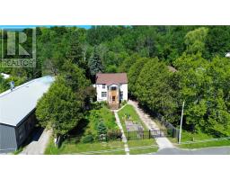 17 Phipps Street, Gore Bay, Manitoulin Island, ON P0P1H0 Photo 52