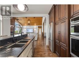 254 Oakridge Trail, Skead, ON P0M2Y0 Photo 11