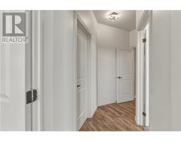 254 Oakridge Trail, Skead, ON P0M2Y0 Photo 18