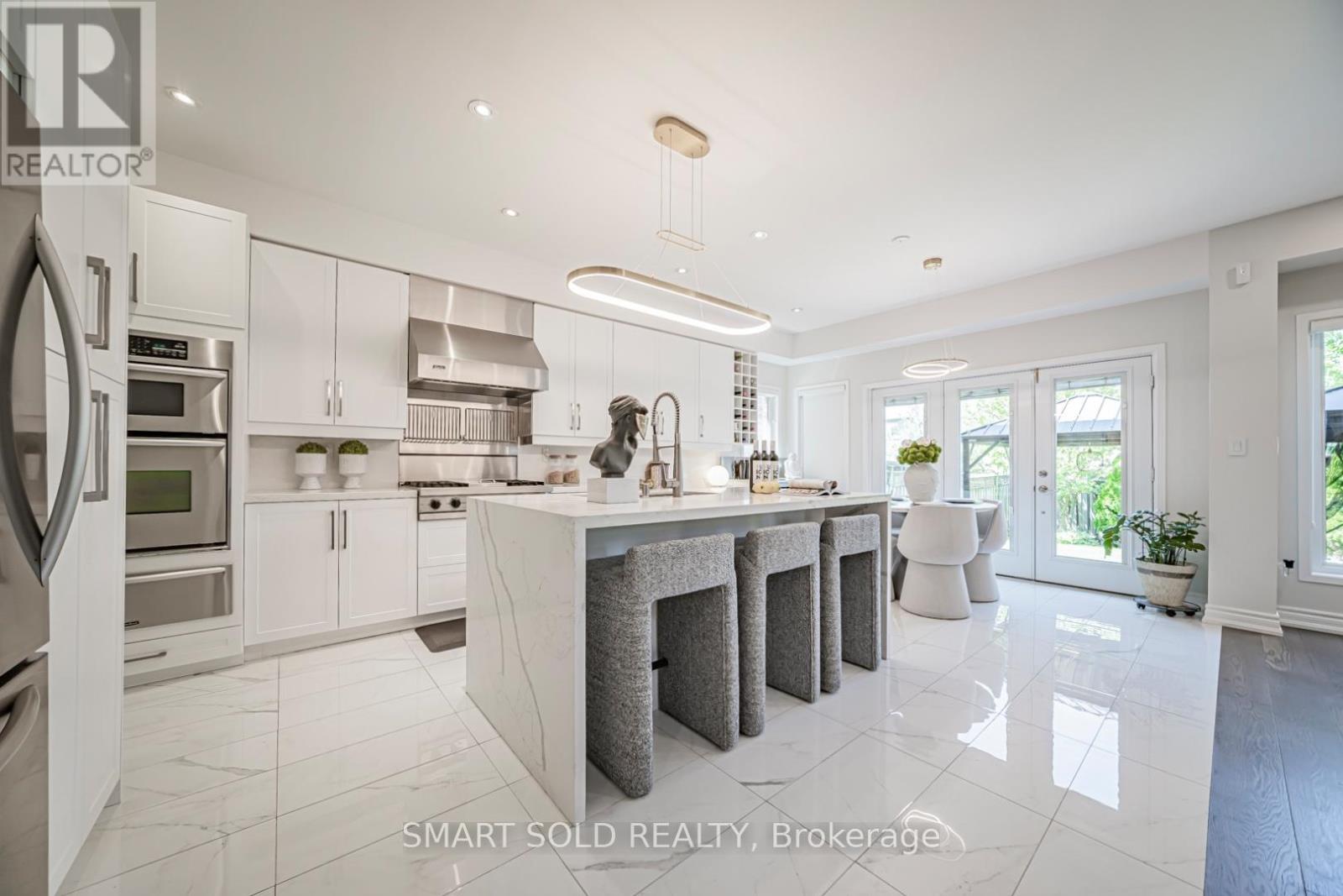 8 GORDON WEEDEN ROAD - 12
