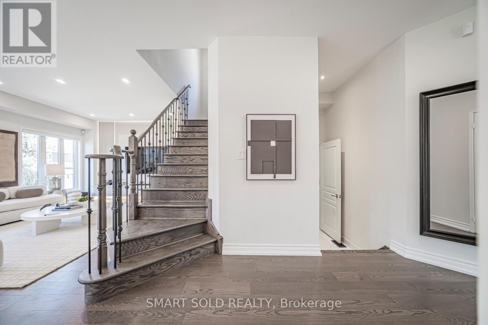 8 GORDON WEEDEN ROAD - 18