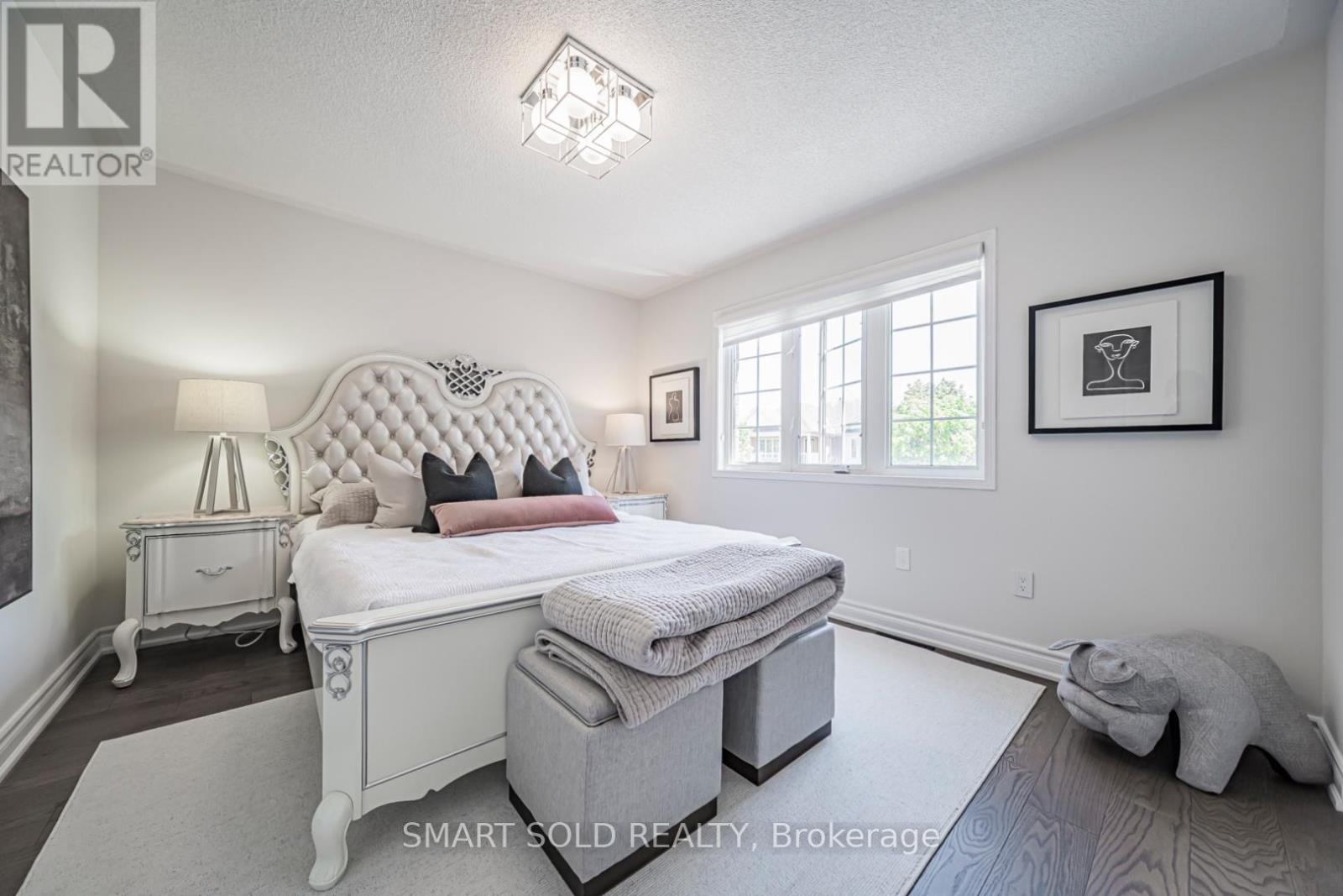 8 GORDON WEEDEN ROAD - 28