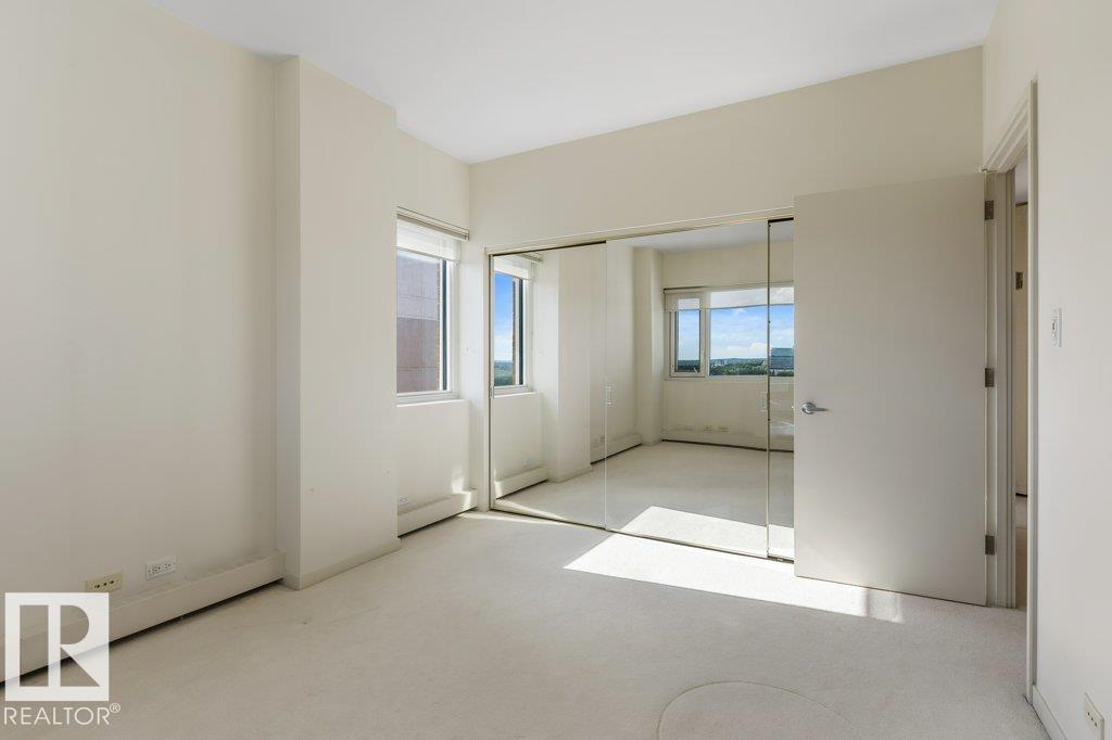 #1602 10010 119 ST NW - 33