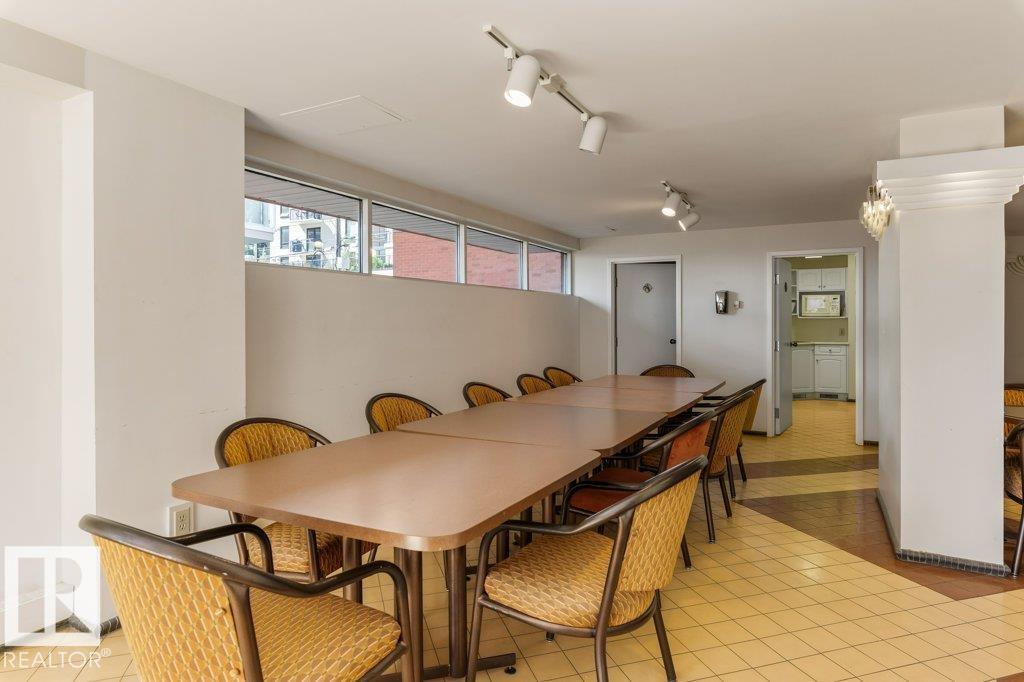 #1602 10010 119 ST NW - 39