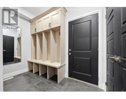 26 Market Street, Halton Hills, ON L7G3C1 Photo 13