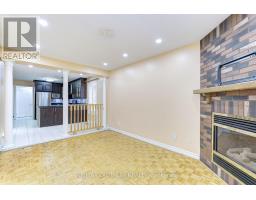 Bedroom 2 - 35 Wildberry Crescent, Brampton, ON L6R1K1 Photo 10