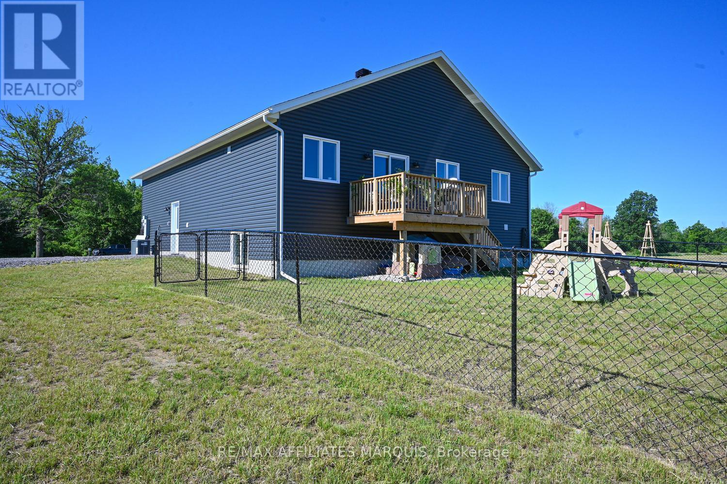 1162 RIDEAU RIVER ROAD - 43