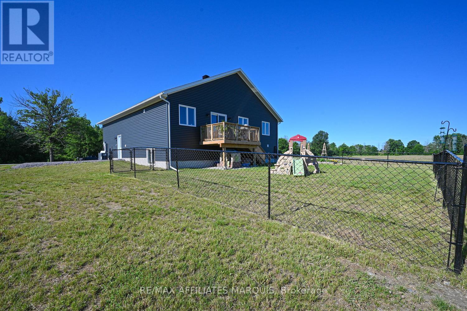 1162 RIDEAU RIVER ROAD - 45