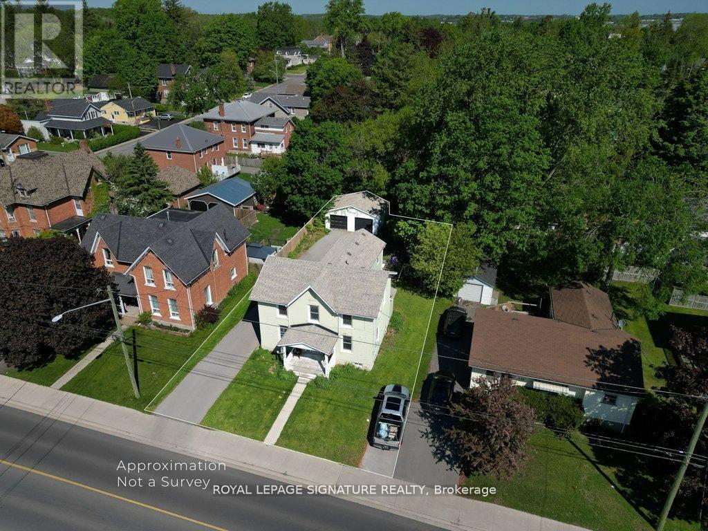 143 DUNDAS STREET W - 12