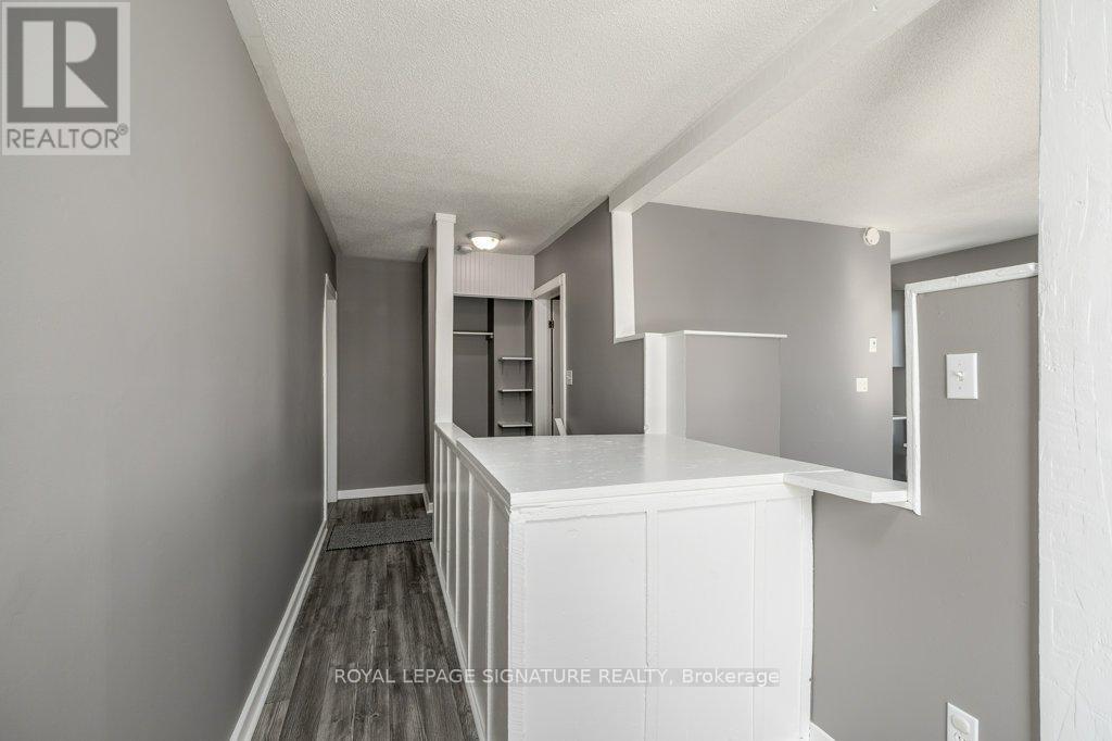 143 DUNDAS STREET W - 14
