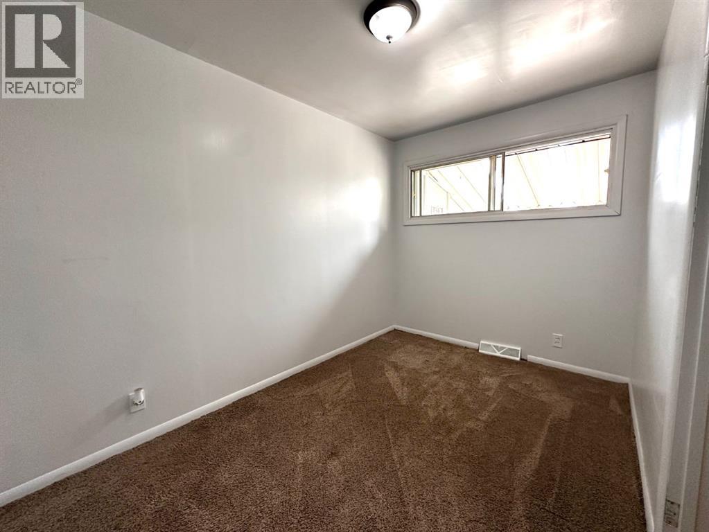5217 53A Avenue - 19