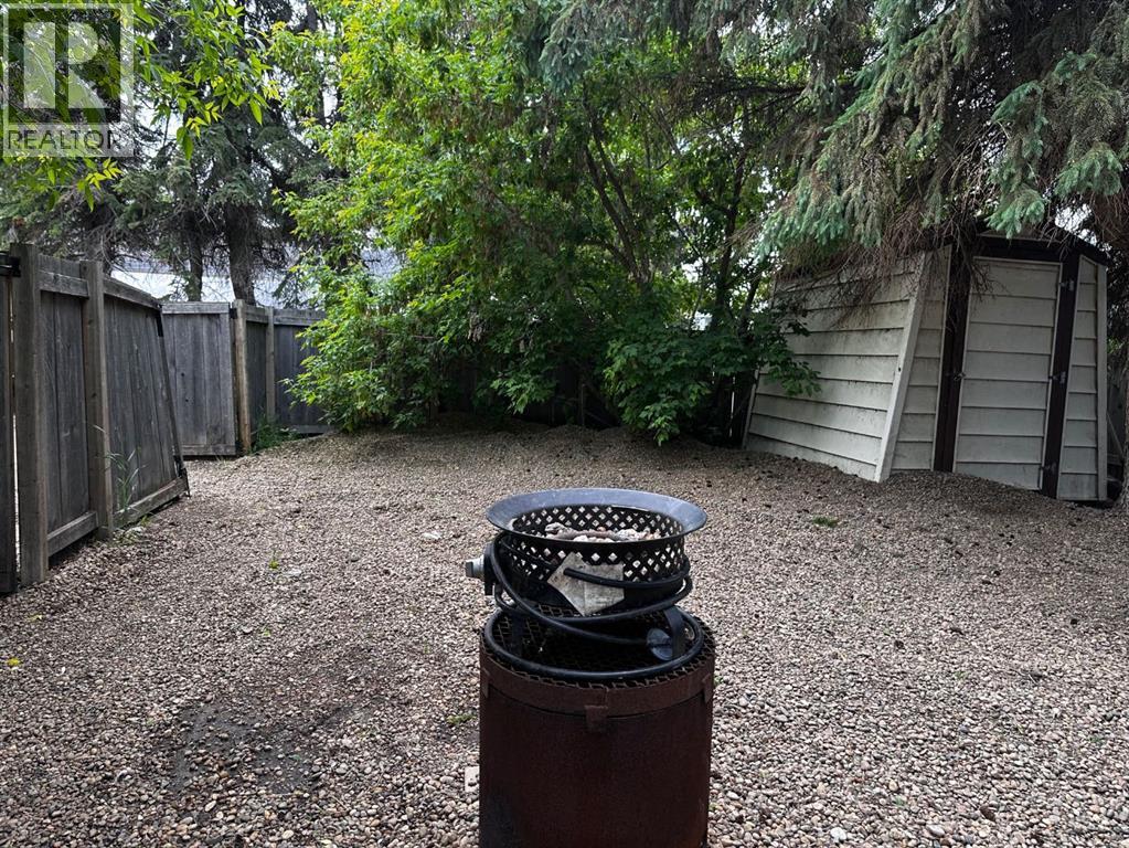 5217 53A Avenue - 42
