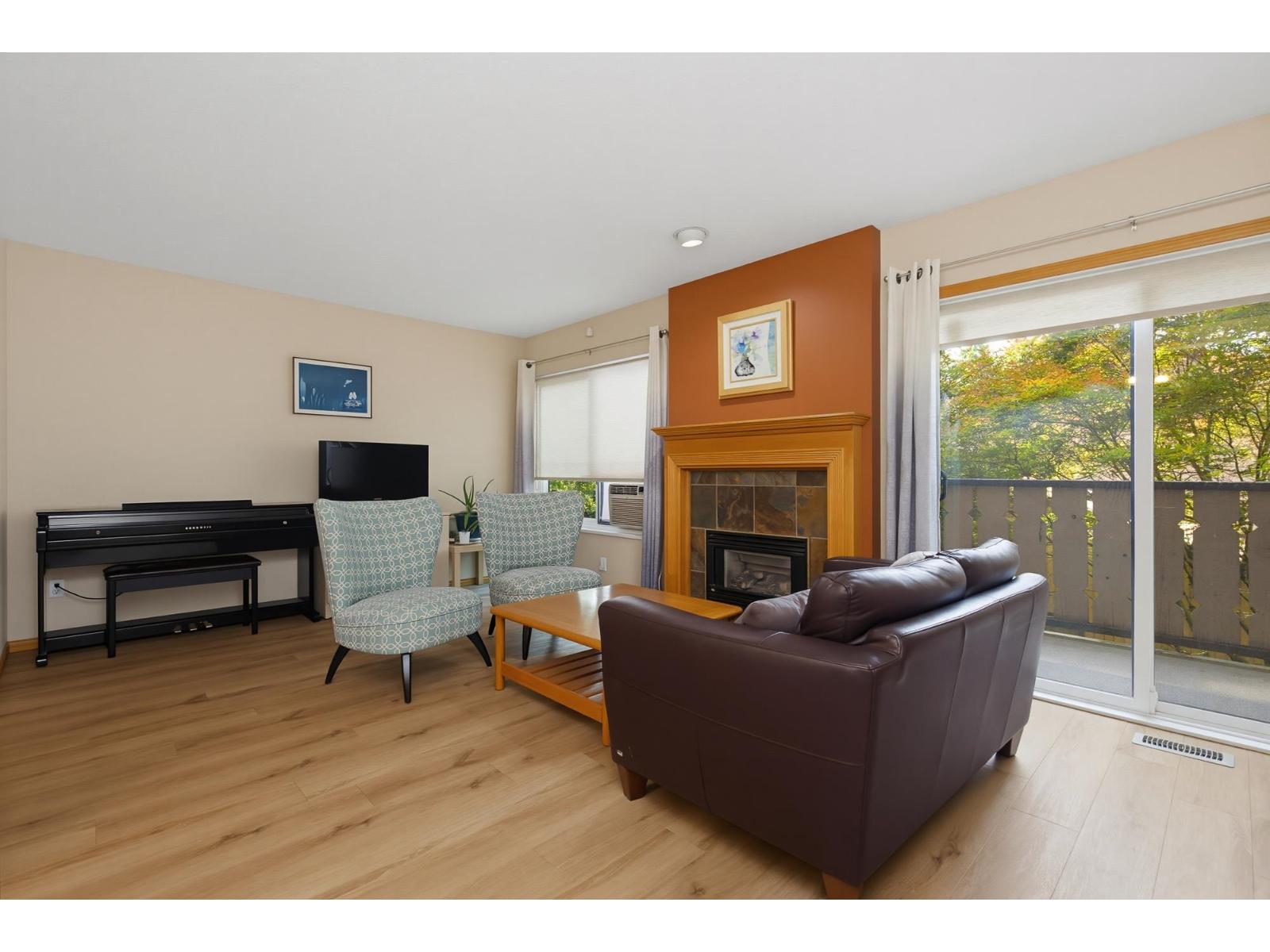 28 3015 TRETHEWEY STREET, Abbotsford