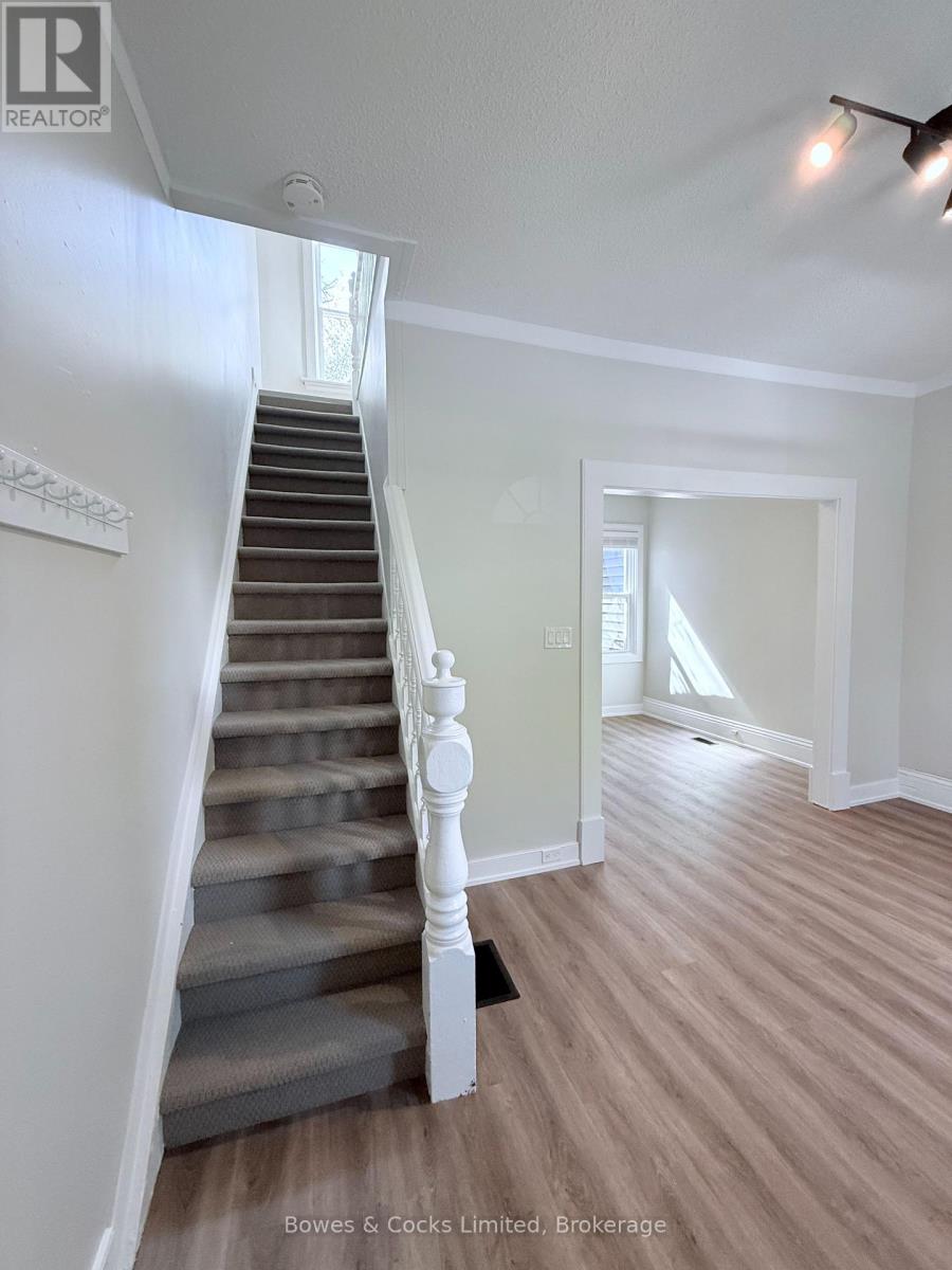 383-387 MARK STREET - 10