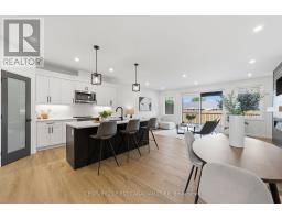 12 - 32 Postma Crescent, North Middlesex, ON N0M1A0 Photo 10