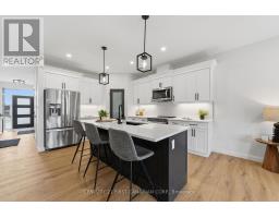12 - 32 Postma Crescent, North Middlesex, ON N0M1A0 Photo 11