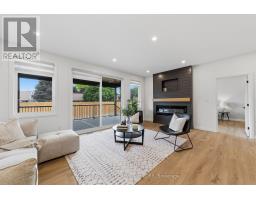 12 - 32 Postma Crescent, North Middlesex, ON N0M1A0 Photo 14