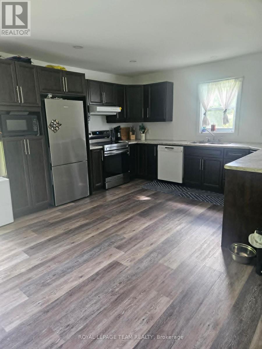 21896 CONCESSION ROAD 10 ROAD - 17