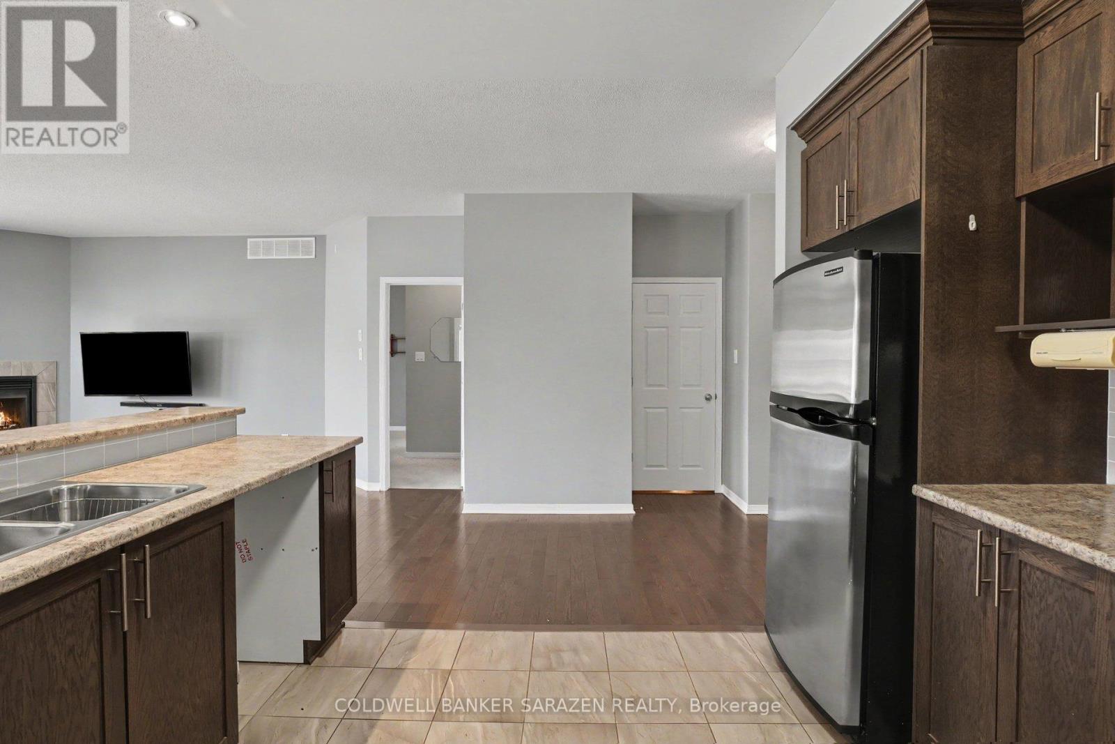 31 GORDON FERGUSSON PLACE - 15