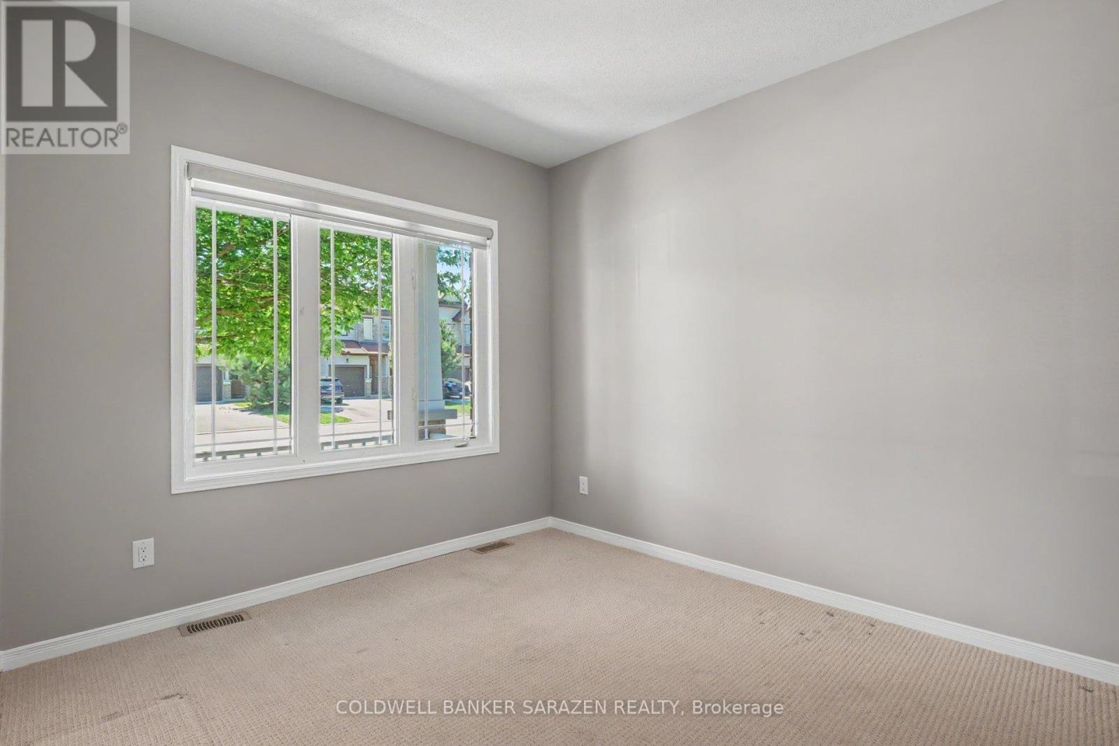 31 GORDON FERGUSSON PLACE - 23