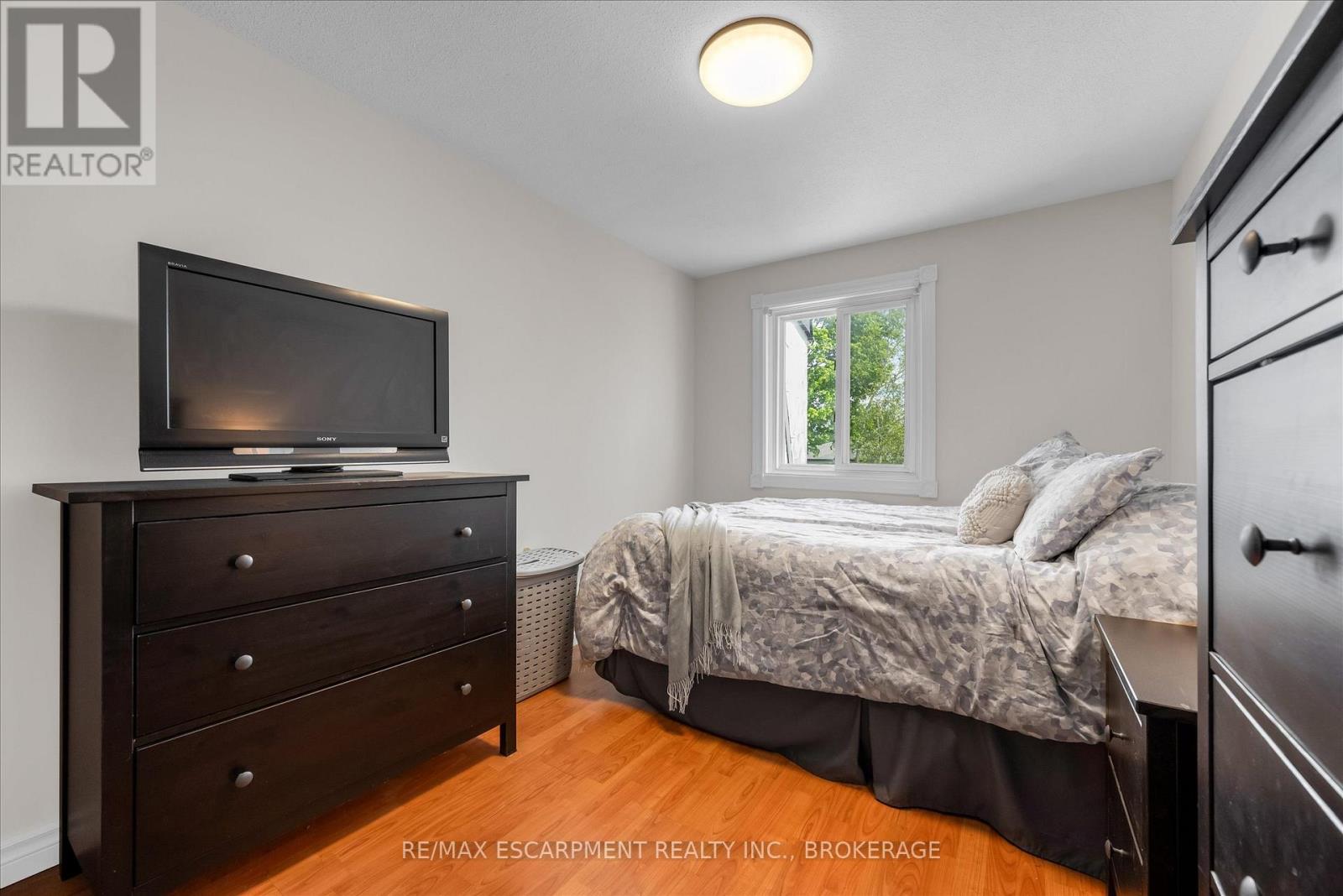 #97 77 LINWELL ROAD - 22