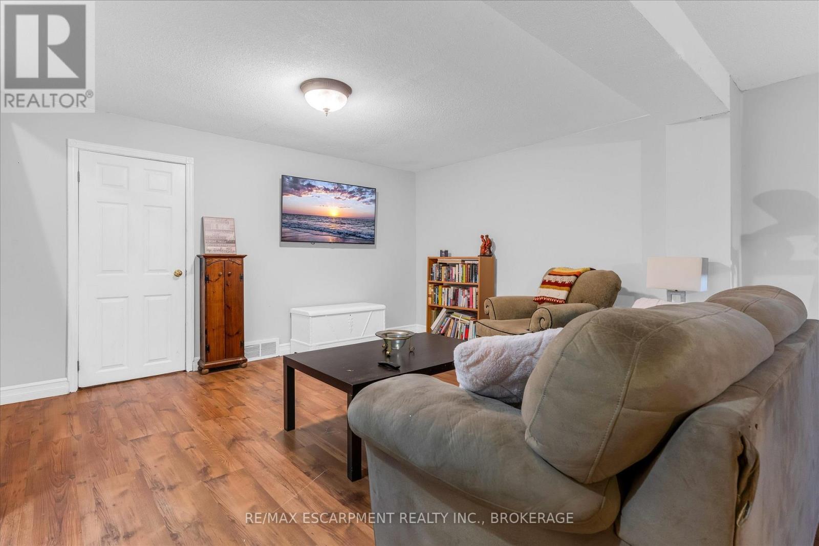 #97 77 LINWELL ROAD - 25