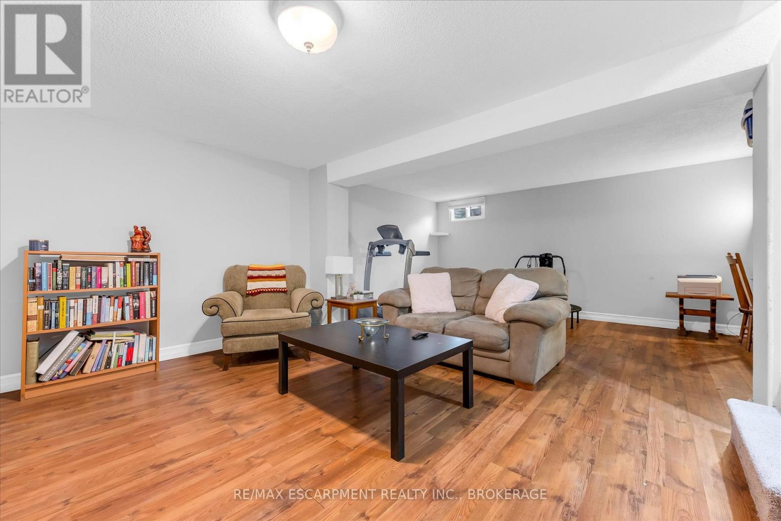 #97 77 LINWELL ROAD - 26